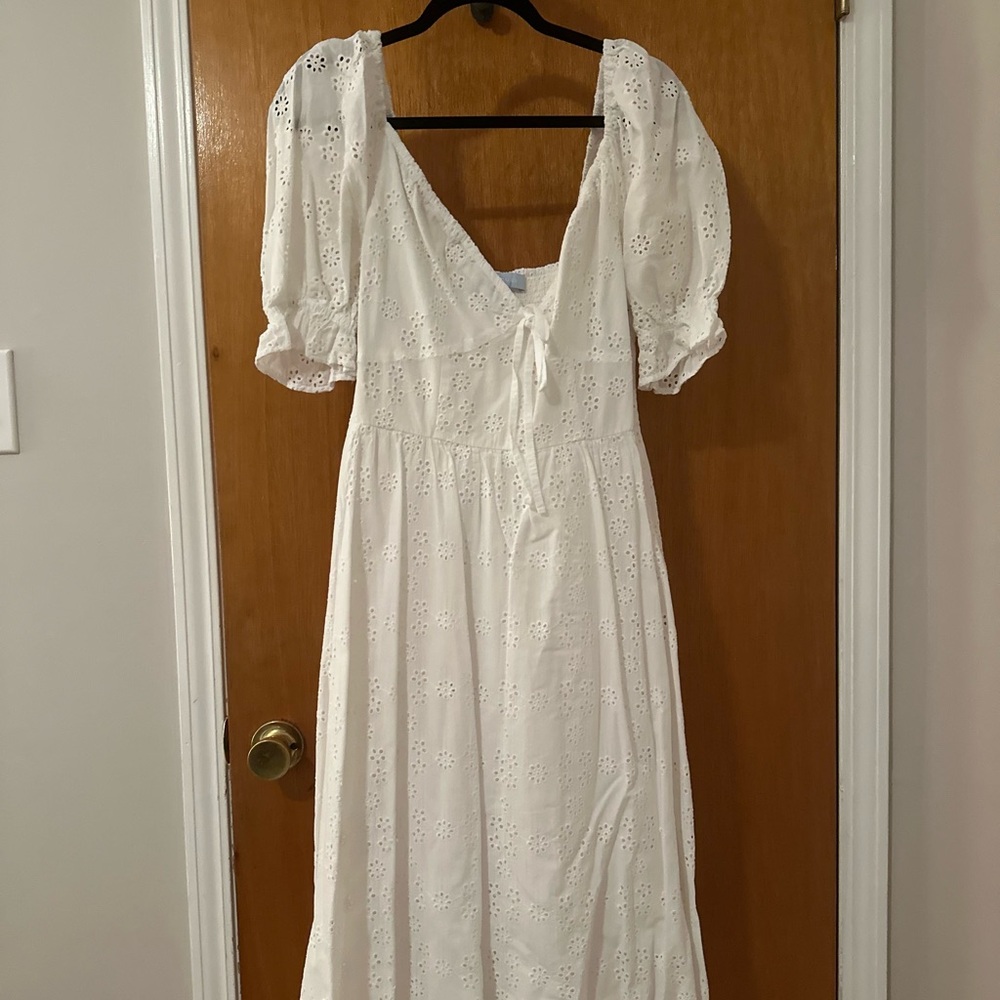 Hill House Ophelia Dress “White Eyelet”